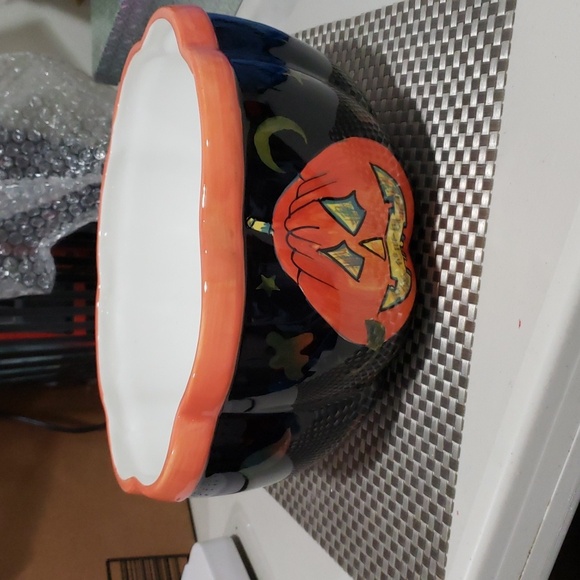 Halloween Pumpkin Bowl - Picture 6 of 12